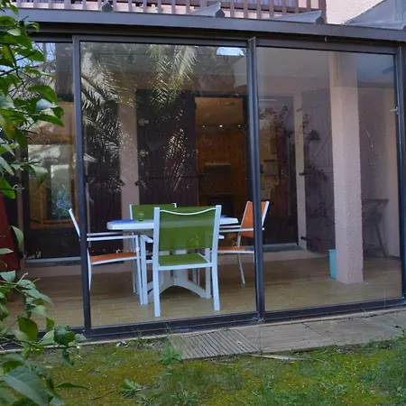 Avec Piscine Collectif Cyprien Sc090-207 Апартаменты *
