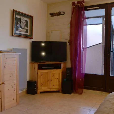 Apartment 2 Pieces 4 Personnes Cyprien Sc090-207 *